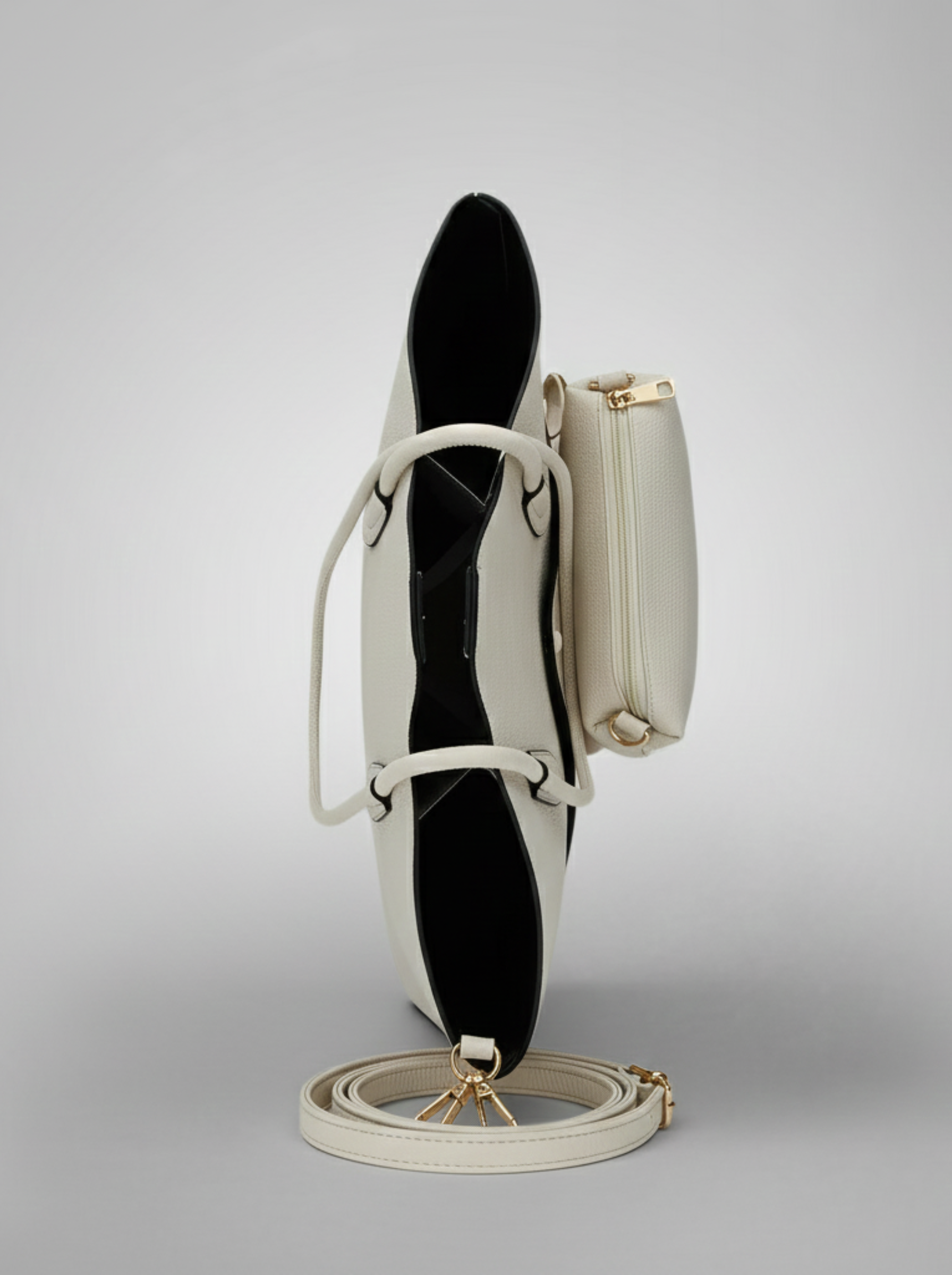 Urban Chic Tote – Minimalist & Functional