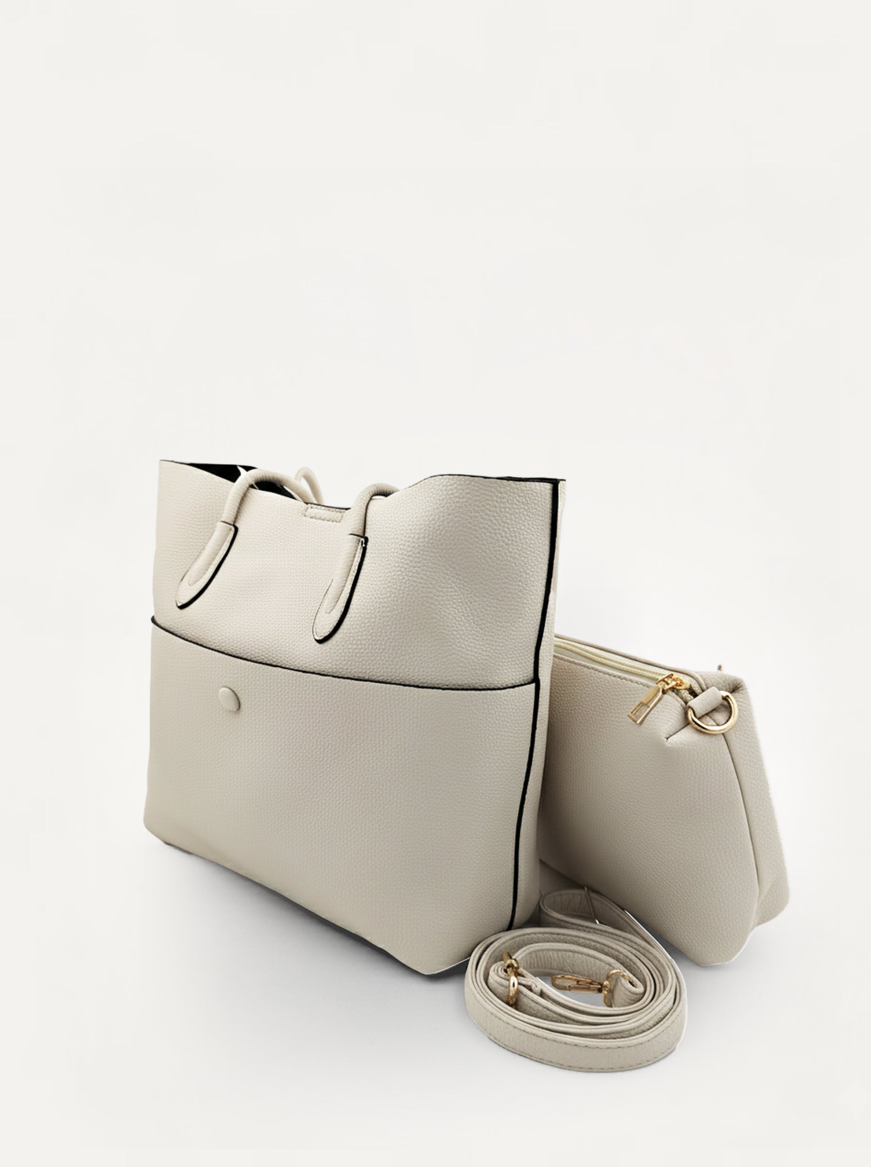 Urban Chic Tote – Minimalist & Functional