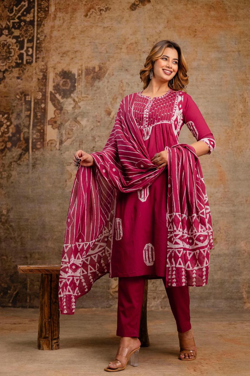 Loir Cotton Suit With Dupaata