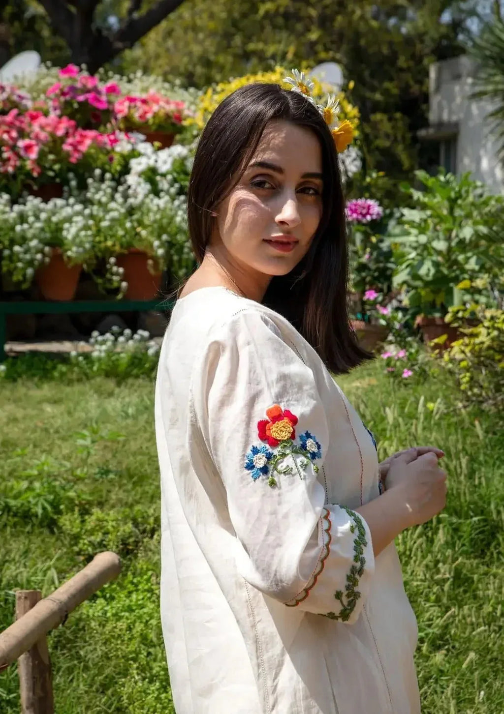 imgi_206_xl-shivi-seema-beige-shivi-original-imagxdkhf2zthfcp - Limor luxe