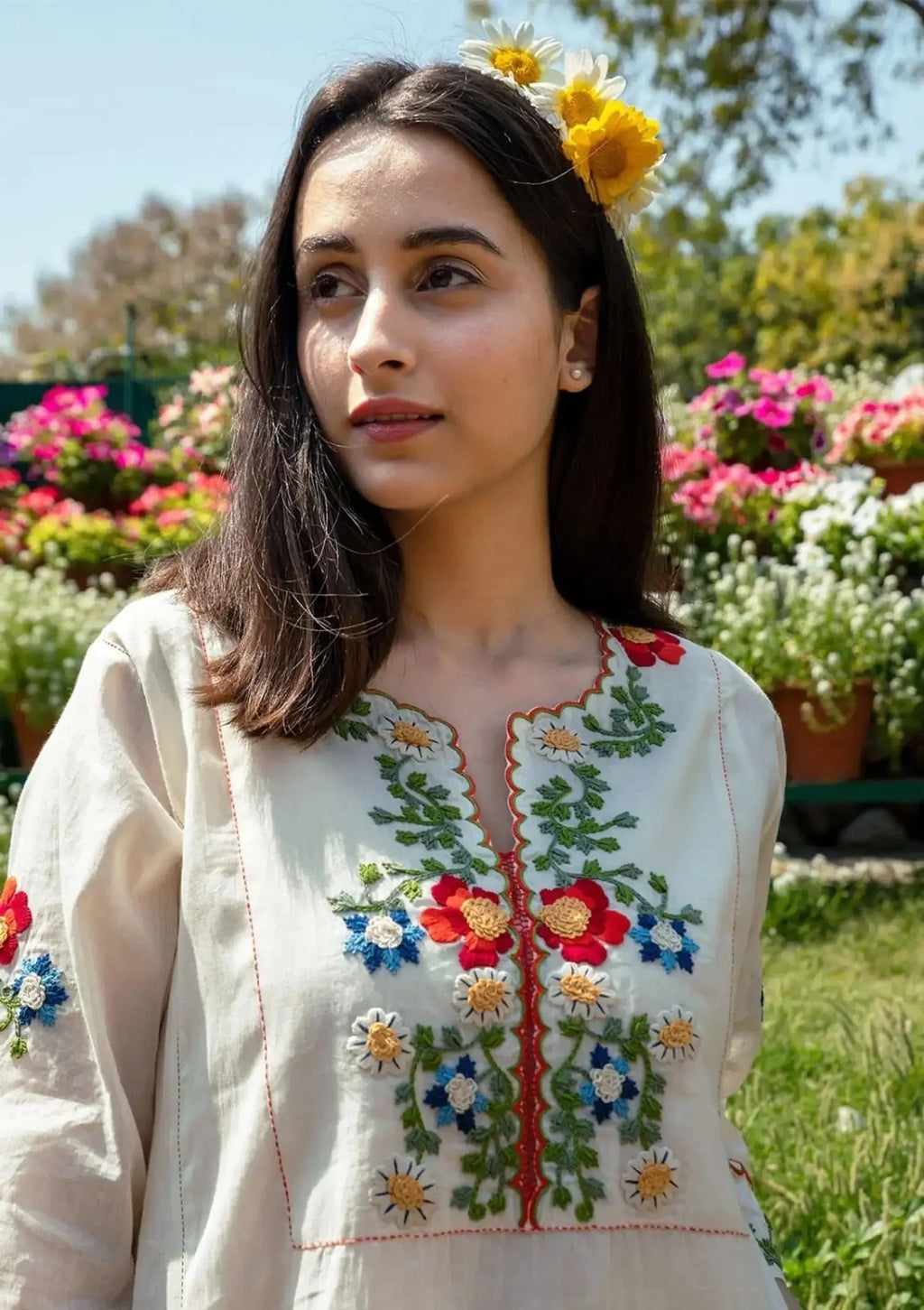 imgi_53_m-shivi-seema-beige-shivi-original-imagxdkhqp2dy5ph - Limor luxe